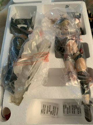 DC Comics Collectibles Bombshells Deluxe Harley Quinn Statue by Ant Lucia 14” 4