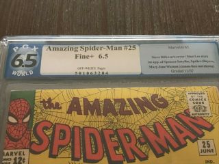 Spider - Man 25,  PGX 6.  5,  FN,  Off - White Pages,  1st App of Spencer Smythe 2