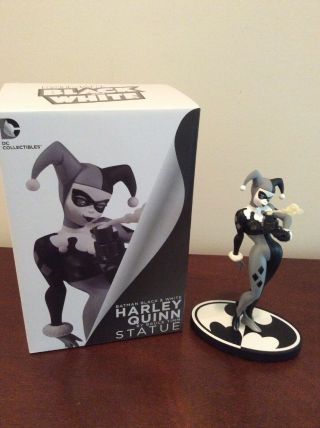 Harley Quinn Batman Black & White Dc Direct Bruce Timm Statue Comic