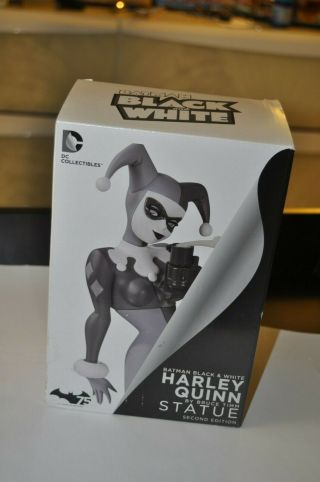 Batman Black & White Harley Quinn By Bruce Timm Statue Second Edition
