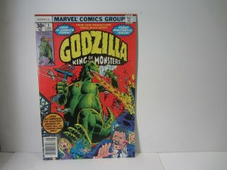 Godzilla 1 (aug 1977,  Marvel) Guest - Starring Nick Fury And S.  H.  I.  E.  L.  D.  Vf/nm