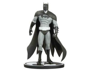 Dc Comics Batman Black & White Gotham Knight Statue