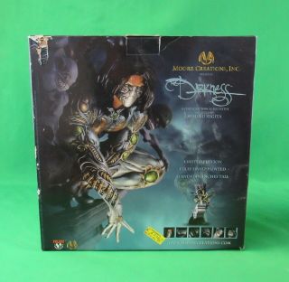 Moore Creations Top Cow The Darkness Porcelain Statue Sculpted by Susumu Sugita 7