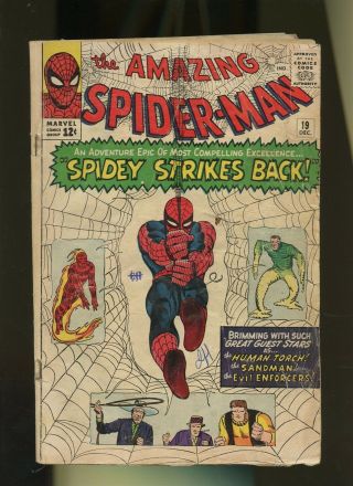 Spider - Man 19 Gd 1.  8 1 Book Marvel 1964 Spectacular Peter Parker