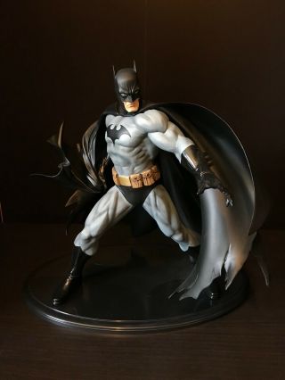 Kotobukiya Batman Artfx Statue (black Costume Version) 1/6 Scale Dc Jim Lee