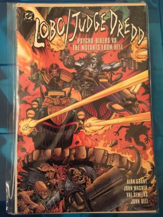 Lobo / Judge Dredd Cross Over Comic