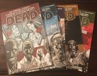The Walking Dead - Trade Paperback Volume 1 - 5 (comics 1 - 30) Softcover