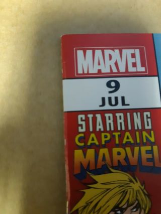 Avenging spider man 9 and 10 CAPTAIN MARVEL comic book Nm 3