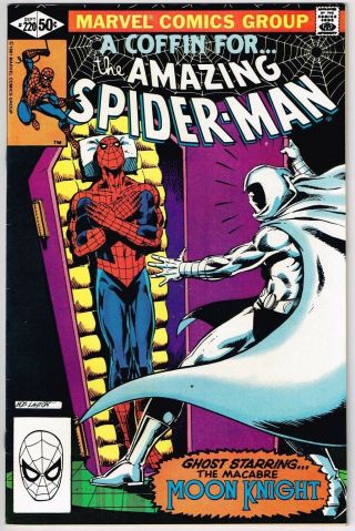 Spider Man 220 (1963) - 8.  0 Vf Moon Knight