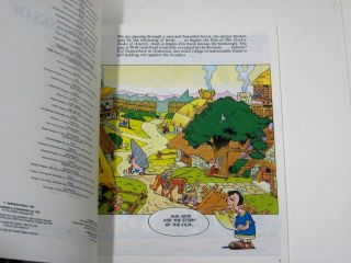 VINTAGE The Twelve Tasks of Asterix,  Goscinny & Uderzo, 3