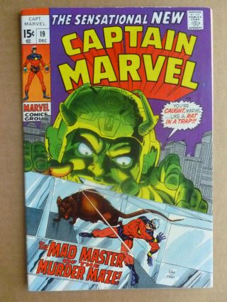 Captain Marvel 19 Story By Roy Thomas W/ Gil Kane Art Graded 7.  0 Fn/vf