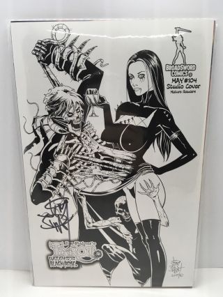 Tarot Witch Of The Black Rose 104 Studio Deluxe Signed Variant Broadsword Comic