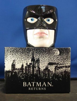 - Batman Returns Figural Ceramic Coffee Mug By Applause 1991 Mib