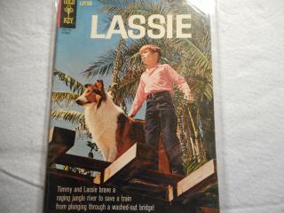 Vintage Gold Key Lassie Comic Book.  Timmy And Lassie