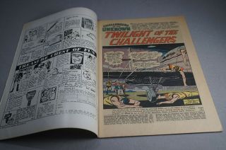 FEBRUARY - MARCH 1966 CHALLENGERS OF THE UNKNOWN NO.  48 COMIC BOOK - DC 3