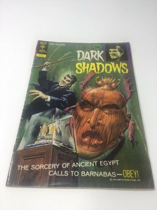 No16,  Dark Shadows,  (barnabas Collins),  Gold Key Comic,  10240 - 210,  1972,  6.  5 Fn,