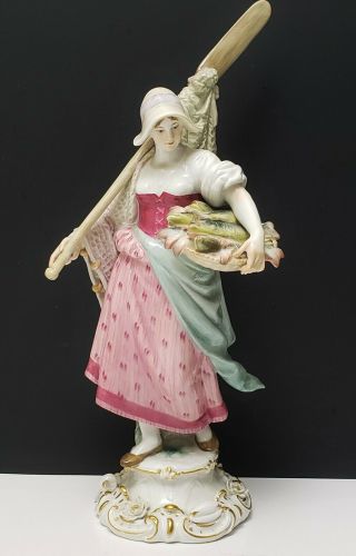 Antique Meissen Porcelain Figurine Girl Fisher W Net & Basket Of Fish Q173