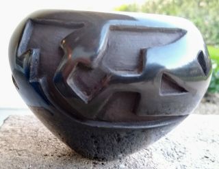 Vintage Angela Salazar Native American Santa Clara Pottery Incised Vase