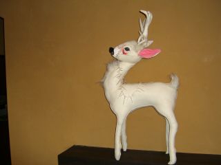 Large Annalee White Reindeer 42 " Tall///