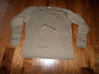 U.  S Military Issue Polypropylene Extreme Cold Weather Shirt Xx Large U.  S.  A Made