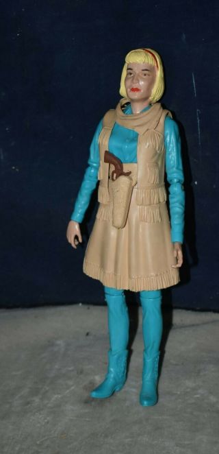 VINTAGE JANE WEST COWGIRL ACTION FIGURE DOLL - MARX - ACCESSORIES 3