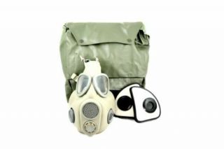 Czech Unissued M10 Gas Mask With Filters And Od Carry Bag
