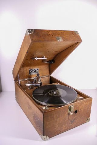Vintage Victor Vv - 50 Phonograph Record Player Talking Machine Oak Wood