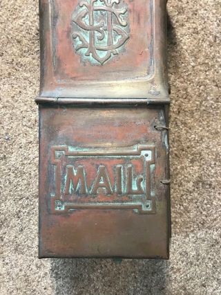 VINTAGE ORNATE COPPER METAL MAILBOX ANTIQUE WALL MOUNTED MAIL BOX 2