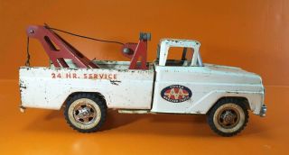 Vintage Tonka Aa Wrecker Tow Truck Pressed Steel Toy No.  518