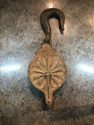 Antique Cast Iron Pulley Stowell Mfg,  1885 Hay Barn Trolley Carrier Drop Pulley