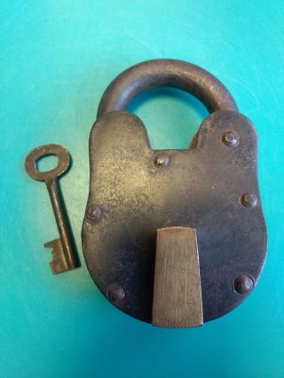 Huge Old Vtg Antique Collectible Cast Iron Padlock Lock With Key