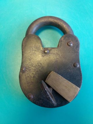 Huge Old Vtg Antique Collectible Cast Iron Padlock Lock With Key 2