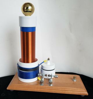 Vintage Tesla Coil,  Scientific Demonstration Apparatus