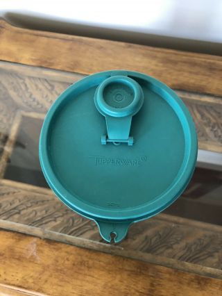 Vintage Tupperware Round Drink Juice Canisters 261 - 11 Turquoise - RARE Color 3