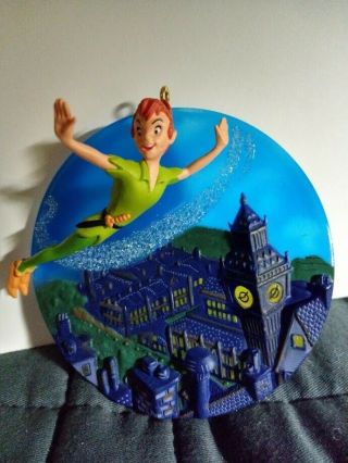 Disney Hallmark Peter Pan " Flying Over London " 2003 Ornament
