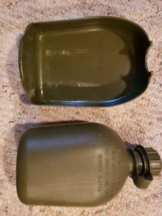 Thirsty - Dog - Canteen,  For Use With Military Dogs