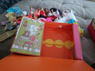 Dawn And Her Friends Vintage Doll Case 1971 Dolls And Clothes Too 3