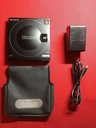 Sony D - 100 Portable Cd Player Discman Perfect Vintage