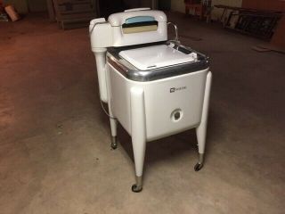 Antique Maytag Wringer Washer Machine Vintage Fully Functional