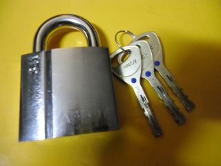 Abloy Pl - 341/25b - Kd High Security Lock - Chrome Plated Brass Padlock W/ 3 Keys