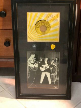 Elvis Presley 45 Record Vg,  “mystery Train” Autographed Picture & Guitar Pick’s
