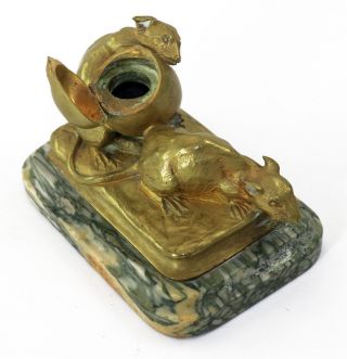 19th c.  bronze inkwell with two mice,  mounted on marble plinth [11242] 3
