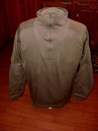 U.  S Military Issue Polypropylene Extreme Cold Weather Shirt Xxx Large U.  S.  A Made