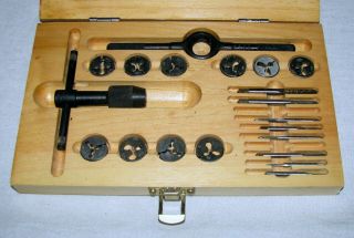 Vintage Greenfield Tool Co,  Tap And Die Set,  Us Screw Threading Set 11,  W.  Box