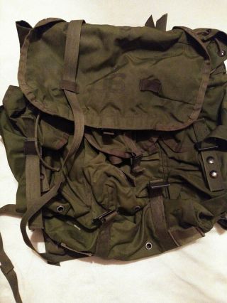 U.  S.  Military Large Lc - 1 Alice Pack - Vintage - Nylon Combat Field Ruck