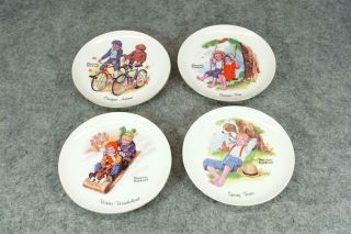 Norman Rockwell Set Of 4 Collectors 6 1/8 " Plates The Four Seasons C.  1970s
