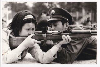 Cute Chinese Militia Girl Press Photo Sks Carbine Shooting Training 1980s China