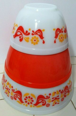 Vintage Pyrex Nesting Mixing Bowl Set Of 3 Friendship Birds Orange & Red