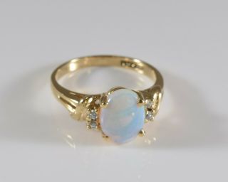 Vintage 14k Yellow Gold Opal And Diamond Ring Size 5 1/2