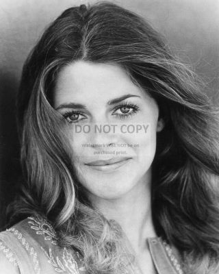 Actress Lindsay Wagner - 8x10 Publicity Photo (ww133)